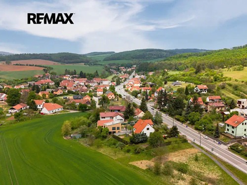 Prodej stavebního pozemku 699 m²