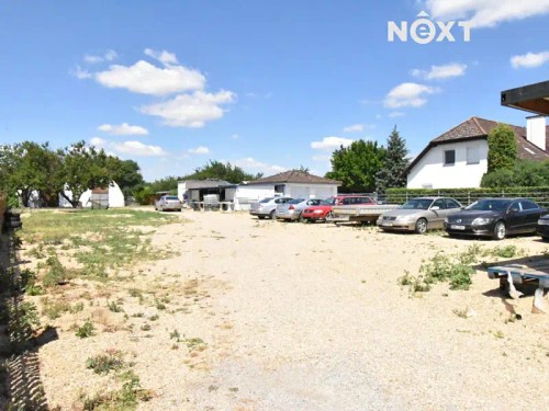 Prodej stavebního pozemku 2670 m²