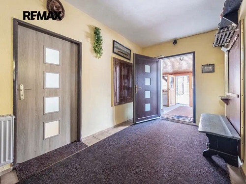 Prodej chaty 370 m², pozemek 2417 m²