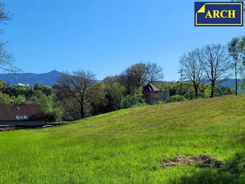 Prodej stavebního pozemku 1217 m²