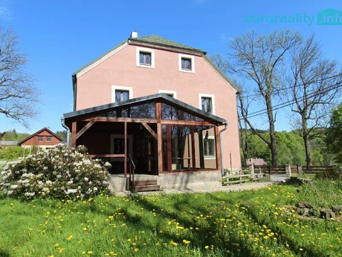 Prodej zemědělské usedlosti 389 m², pozemek 4007 m²