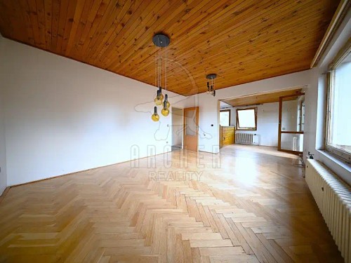 Prodej domu 200 m², pozemek 877 m²