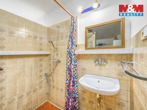 Prodej chalupy 105 m², pozemek 624 m²