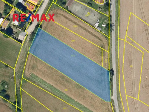 Prodej stavebního pozemku 2617 m²
