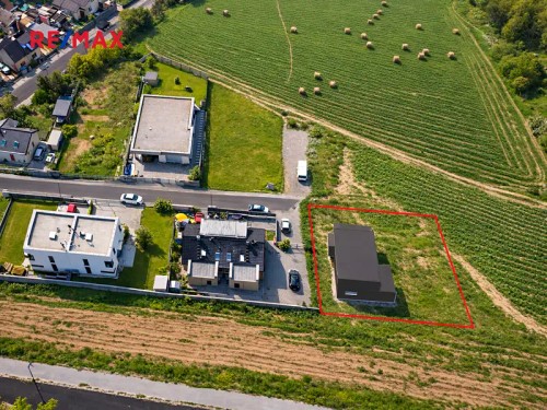 Prodej stavebního pozemku 697 m²