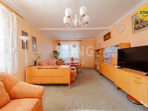 Prodej domu 226 m², pozemek 1443 m²