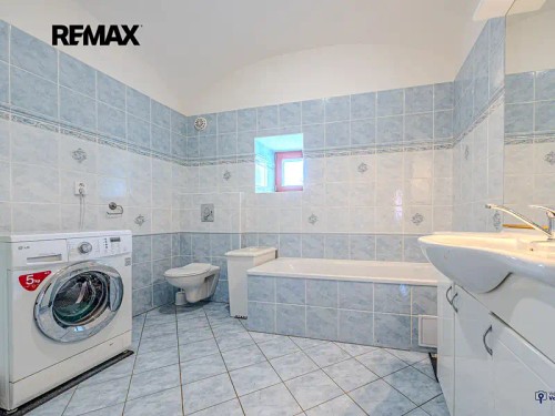 Prodej chalupy 460 m², pozemek 4142 m²