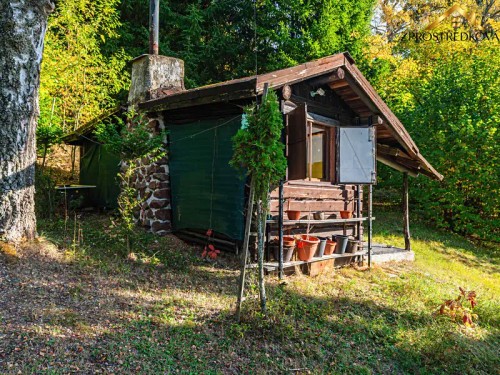 Prodej chaty 20 m², pozemek 24 m²