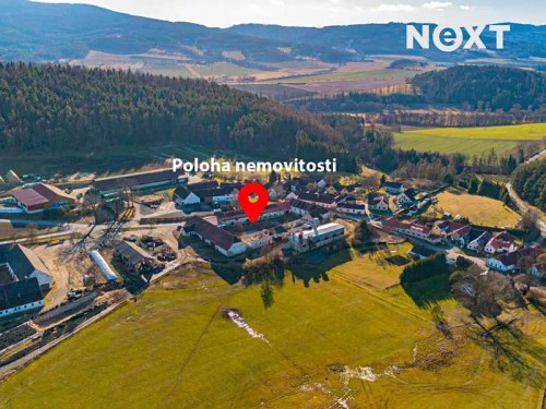 Prodej zemědělské usedlosti 1400 m², pozemek 9526 m²