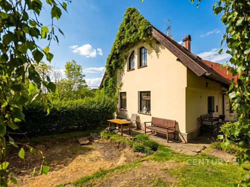 Prodej domu 600 m², pozemek 3051 m²