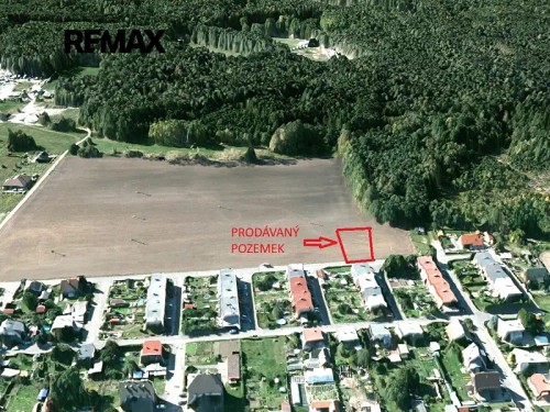 Prodej stavebního pozemku 906 m²