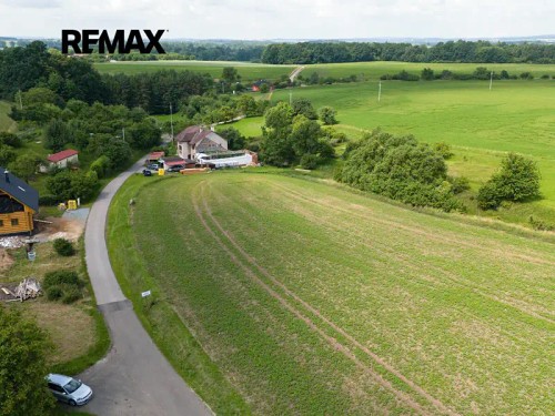 Prodej stavebního pozemku 1867 m²