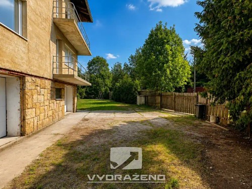 Prodej domu 300 m², pozemek 2815 m²