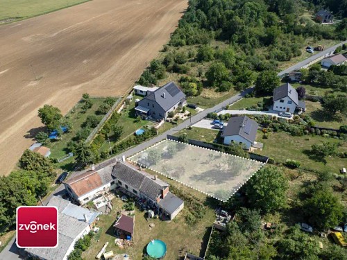 Prodej stavebního pozemku 800 m²
