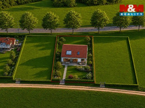 Prodej stavebního pozemku 1118 m²