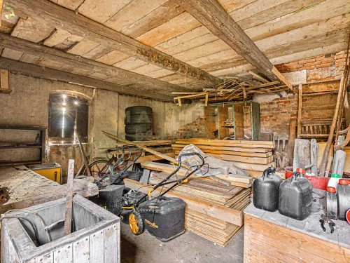 Prodej domu 400 m², pozemek 1899 m²