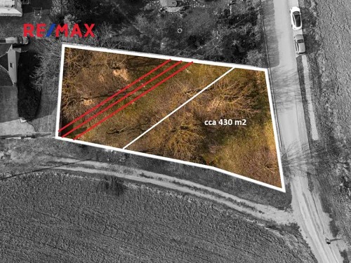 Prodej stavebního pozemku 1045 m²