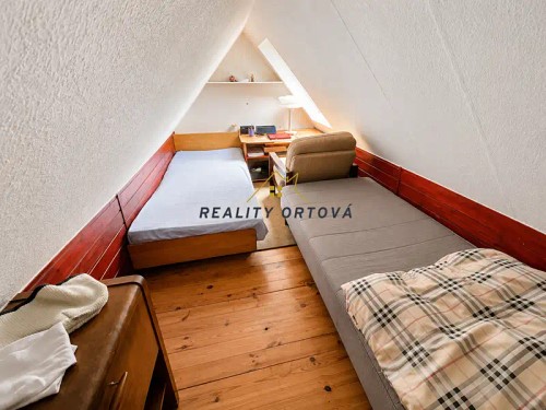 Prodej domu 180 m², pozemek 1830 m²