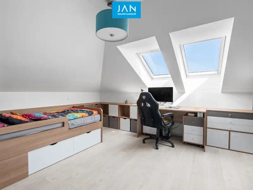 Prodej domu 385 m², pozemek 1560 m²