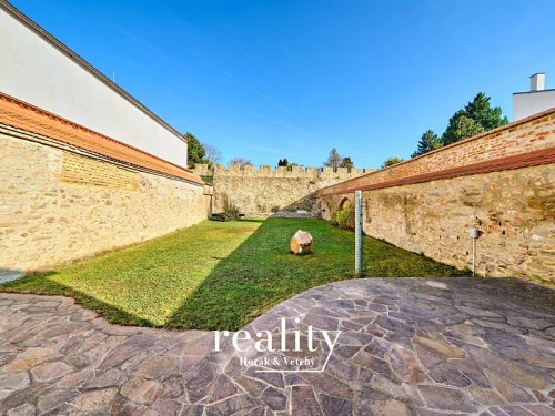 Prodej domu 308 m², pozemek 646 m²