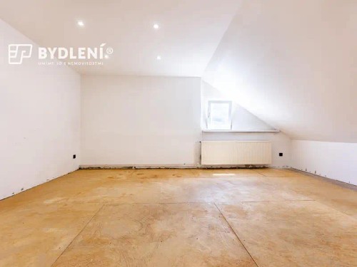 Prodej domu 314 m², pozemek 560 m²