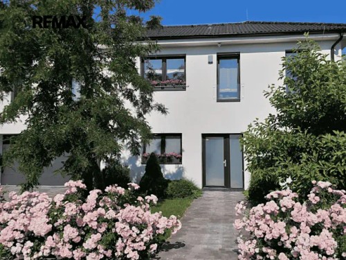 Prodej domu 233 m², pozemek 1279 m²