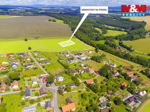 Prodej stavebního pozemku 1679 m²