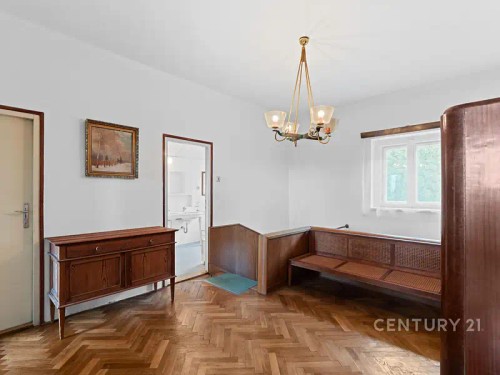 Prodej vily 216 m², pozemek 660 m²