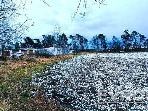 Prodej stavebního pozemku 2475 m²