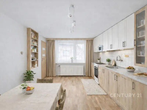 Prodej domu 221 m², pozemek 293 m²