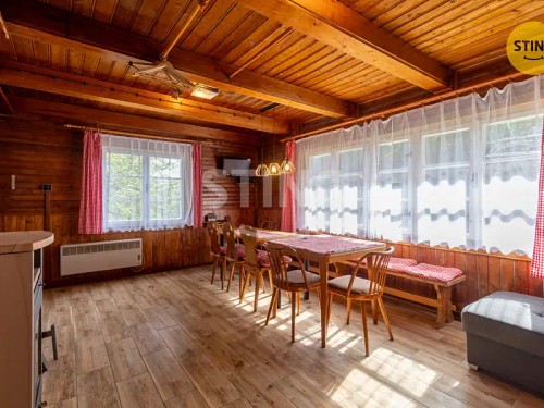 Prodej chaty 140 m², pozemek 73 m²