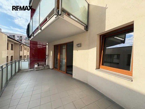 Prodej bytu 2+kk 74 m²