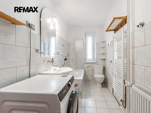 Prodej domu 328 m², pozemek 758 m²