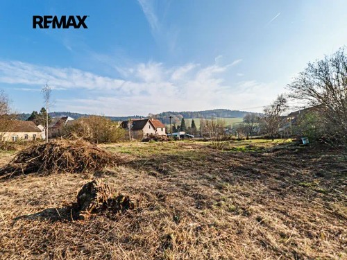 Prodej stavebního pozemku 5081 m²