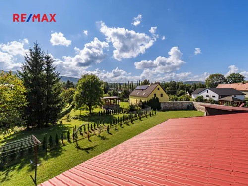 Prodej domu 361 m², pozemek 1335 m²