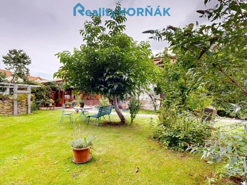 Prodej domu 364 m², pozemek 1261 m²