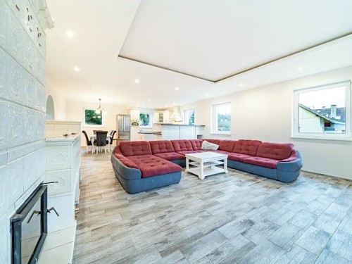 Prodej domu 360 m², pozemek 724 m²