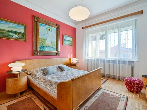 Prodej vily 405 m², pozemek 1796 m²