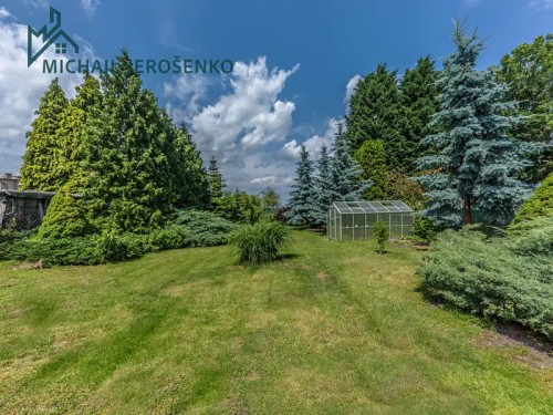 Prodej domu 361 m², pozemek 1276 m²