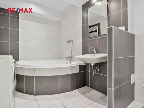 Prodej bytu 2+kk 44 m²