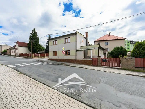 Prodej domu 196 m², pozemek 276 m²