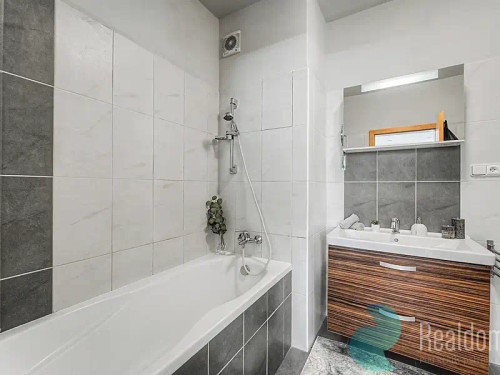 Prodej bytu 3+kk 71 m²