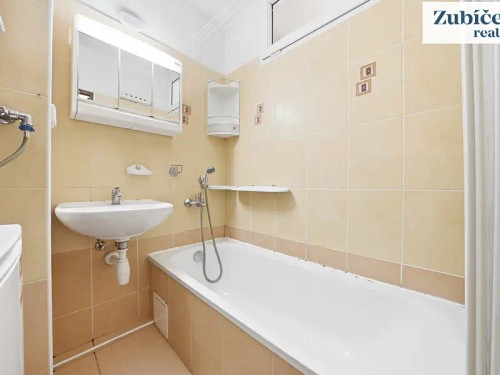 Prodej bytu 3+1 77 m²