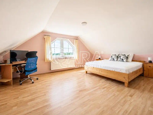 Prodej domu 220 m², pozemek 782 m²