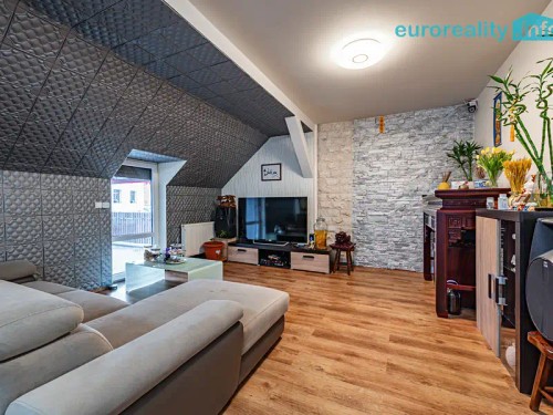 Prodej domu 229 m², pozemek 588 m²