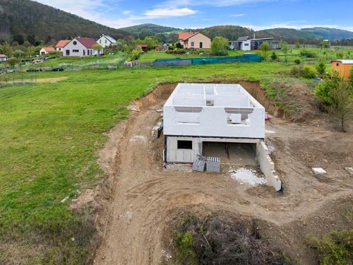 Prodej domu 180 m², pozemek 1002 m²