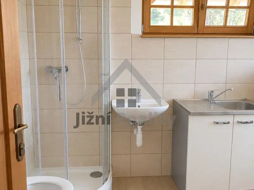 Prodej domu 300 m², pozemek 1500 m²