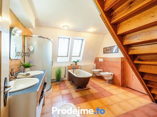 Prodaný dům 220 m², pozemek 949 m²