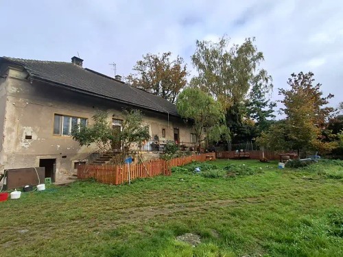 Prodej zemědělské usedlosti 220 m², pozemek 1900 m²