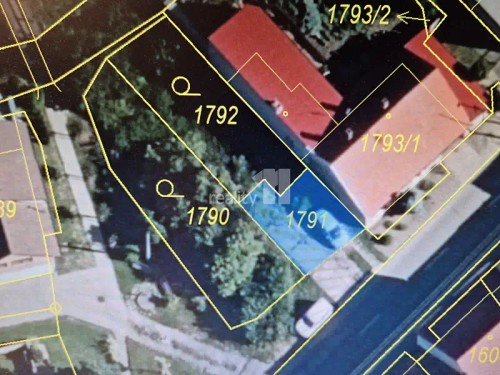 Prodej stavebního pozemku 379 m²